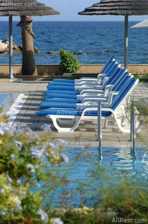 Miramare Beach Hotel 10
